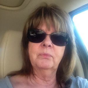 Meet your Posher, Carolyn